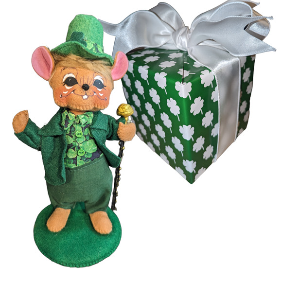 Annalee Saint Patrick's Day 6in Irish Boy with Shillelagh - Gift Wrapped! - Picture 1 of 4